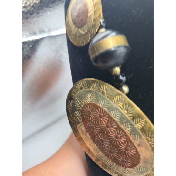 Vintage 107g Hammered Brass Copper Onyx Necklace 26" Statement Boho Tribal - Picture 6 of 8